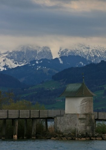 walking in Rapperswil